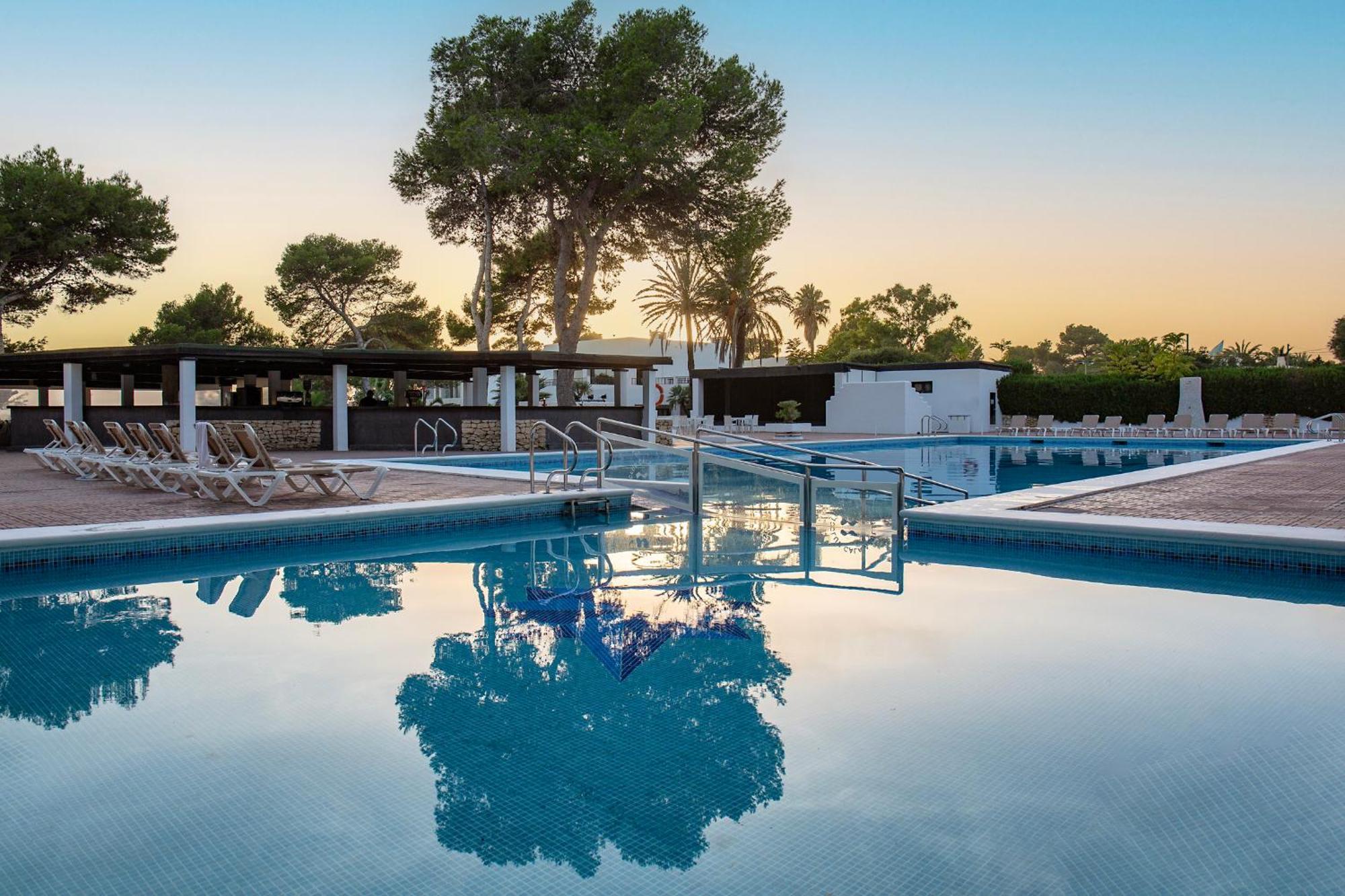 Club Cala Azul Ξενοδοχείο Cala Llenya Εξωτερικό φωτογραφία